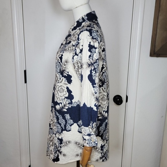 Soft Surroundings Floral Long Sleeve Button Shirt Size Large Petite Vacation - Picture 7 of 12
